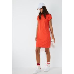 Robe basique à manches courtes