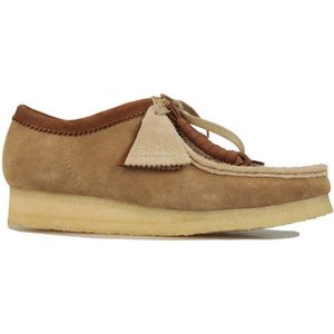 Men's Clarks Originals Wallabee Sandstone Combi Shoes in Sand