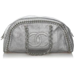 Vintage Chanel Luxe Ligne Leather Handbag Silver