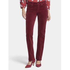 Marilyn Straight Jeans Rood Corduroy | Cranberry Pie