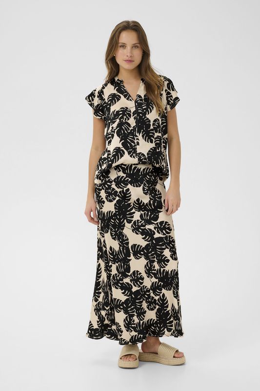 Rok Fitted Black Palm Leaves black multi