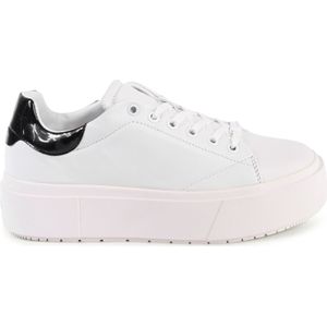 Calvin Klein - Sneakers - Nappaleer - Rubberen Buitenzoal - Leren Voering