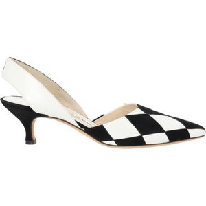Manolo Blahnik Check Accent Slingback Pumps in Zwart en Wit Leer