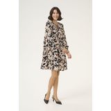 Kaffe - Kapaco Short Dress - A-lijn Jurk - Beige/Black/Peach Blurry Leaf - 87% Viscose, 13% Nylon