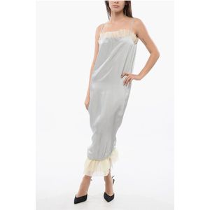 Satijnen UPSIDE DOWN-jurk met chiffon volants in grijs