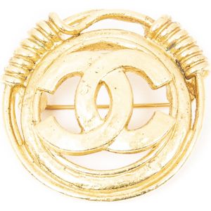 CC Round Brooch  Broche
