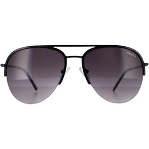Guess GF0224 01B glanzend zwarte zonnebril met rookverloop | Sunglasses