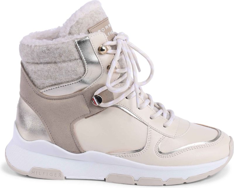 Hightop Sneakers met Sherpa Voering