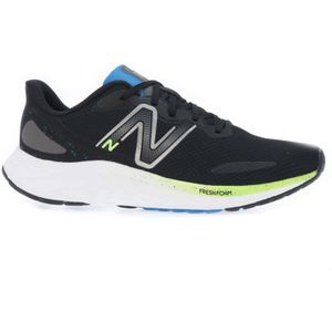 Heren New Balance Fresh Foam Arishi v4 schoenen in zwart