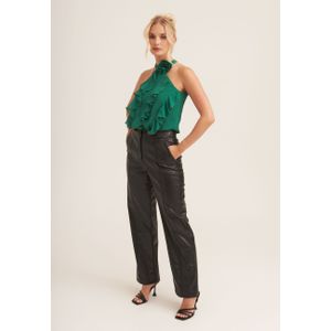 Top met halterhals en ruchesdetail