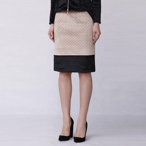 Gestructureerde Fluwelen Rok - Zwart - Rechte Vorm - 63 cm