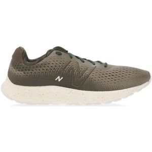 Men's New Balance 520v8 Running Shoes in Green