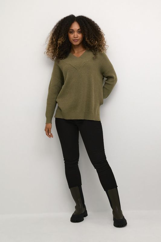 CULTURE - CU Olivia - Trui - Olijfgroen - V-hals - Lange Mouwen