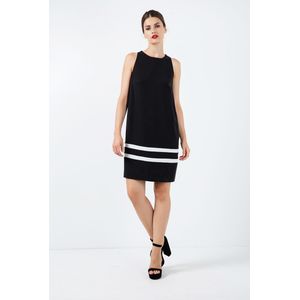 Jurken - Zwart - Mouwloze Zomerjurk - 100% Tencel - Met Wit Streepdetail