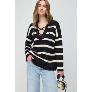 Gestreepte Trui met Kruisdetail