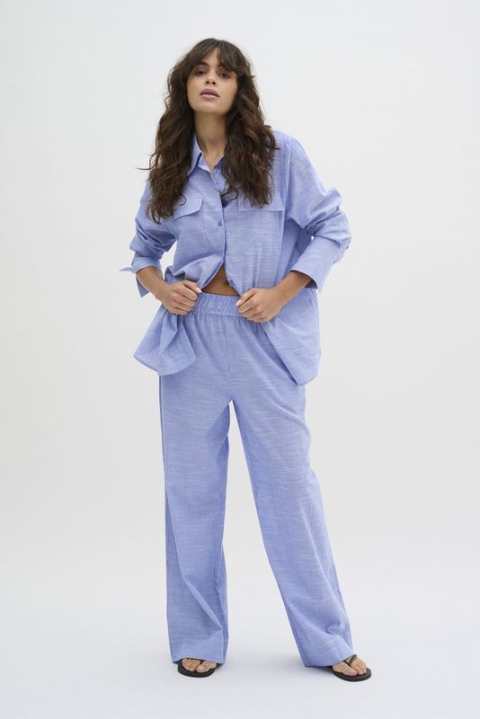 My Essential Wardrobe - Blauw Gestreept Katoenen Casual Fit Shirt - Dames