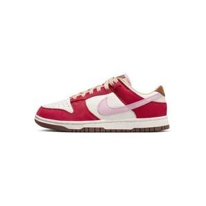 Nike Dunk Low PRM Bacon Dames Sneaker , Multicolor , Dames , Maat: 38 EU