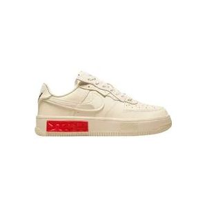 Nike Parel Wit Fontanka Beperkte Editie Sneakers , White , Dames , Maat: 36 EU