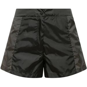 Moncler, Dames, Korte broeken, Groen, Maat: 2XS Polyamide,