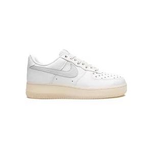 Nike Air Force 1 07 Sneakers , White , Dames , Maat: 36 1/2 EU