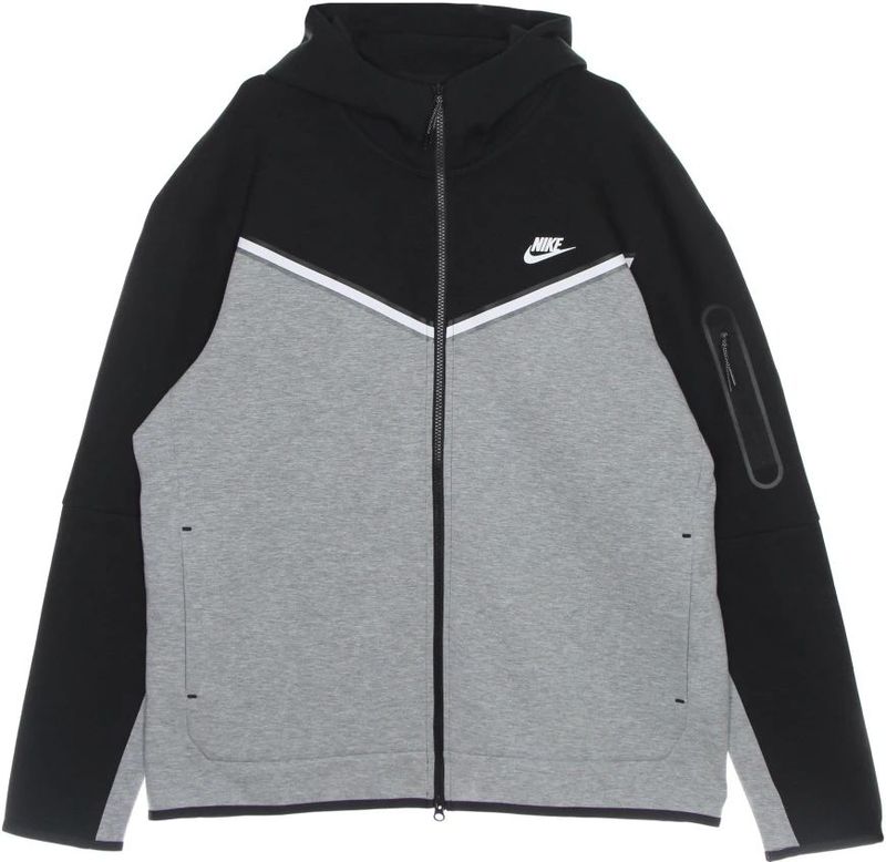 Nike - Sportswear Tech Fleece - Hoodie - Zwart