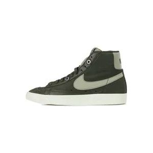 Nike Blazer Mid 77 Hoge Top Sneaker , Green , Dames , Maat: 37 1/2 EU