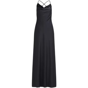 Avondjurk met cascadehals