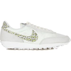 Nike Lage Schoen met Dierenprint Ontwerp , White , Dames , Maat: 38 1/2 EU