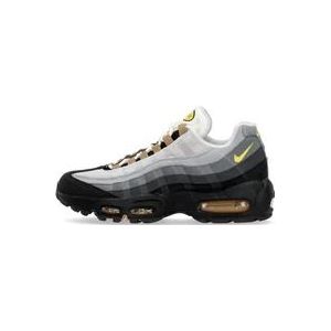 Nike Air Max 95 Sneakers - Wit/Geel Strike/Wolf Grijs/Koel Grijs , Gray , Heren , Maat: 38 1/2 EU