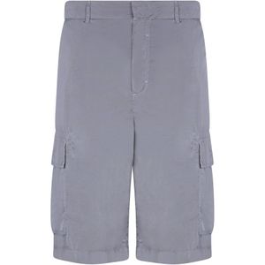 Givenchy, Heren, Korte broeken, Grijs, Maat: S Polyamide,