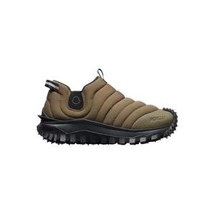 Moncler Gewatteerde waterafstotende Trailgrip Apres sneakers , Brown , Heren , Maat: 46 EU