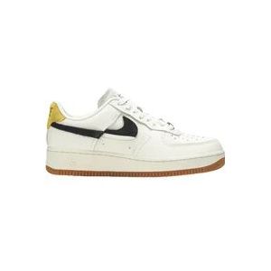 Nike Limited Edition Vandalized Sail Chrome Yellow , White , Dames , Maat: 36 1/2 EU