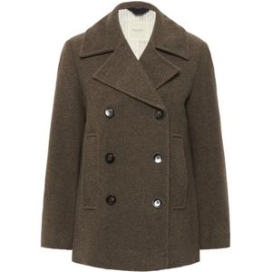 Part Two, Dames, Mantels, Bruin, Maat: M