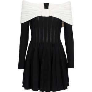 Balmain Skaterjurk met off-shoulder in een gestructureerde gebreide stof , Black , Dames , Maat: XS