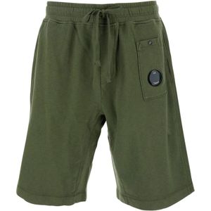 C.p. Company - Korte Broeken - Groen - Casual Shorts met Lens Detail