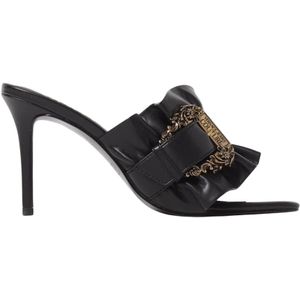 Versace - Heeled Mules - Schoenen - Zwart - Ruches - Goudkleurige Logogesp