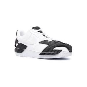 Nike Witte Leren Sneakers met Dstrkt Design , White , Dames , Maat: 38 1/2 EU