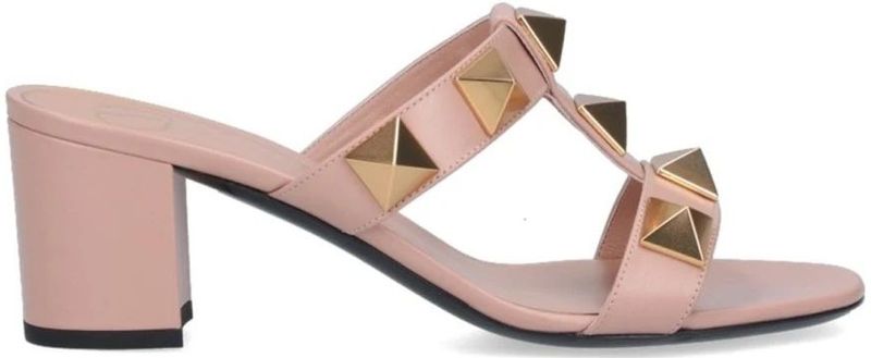 Valentino Garavani - Roman Stud Sandalen - Zwart - T-strap ontwerp - Goudkleurige Studs