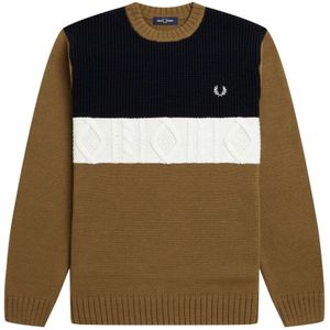 Fred Perry - Truien - Beige - Ronde-hals Knitwear voor Dames