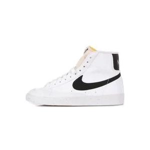 Nike Next Nature Hoge Sneaker voor Dames , White , Dames , Maat: 39 EU