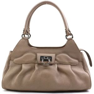 Salvatore Ferragamo Pre-owned, Dames, Pre-owned, Beige, Maat: ONE Size Leer,