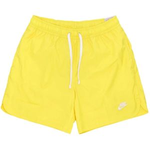 Nike - Sportswear Club Woven - Broekje - Geel - Geschikt om in te sporten en te zwemmen