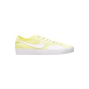 Nike SB Blazer Court Sneakers , Yellow , Heren , Maat: 44 1/2 EU