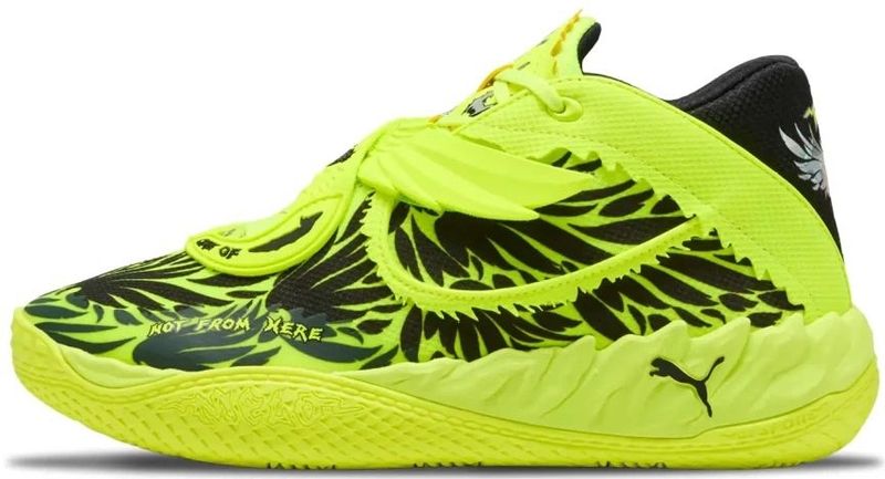 PUMA - MB.05 Voltage - Basketbalschoenen - Zwart/Geel