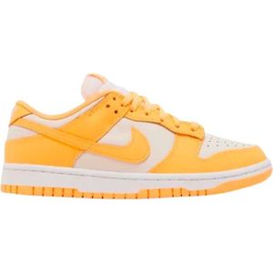 Nike Peach Cream Low Dunk Sneakers , Orange , Heren , Maat: 40 1/2 EU