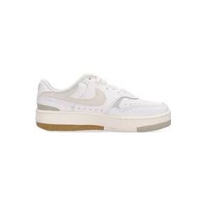 Nike Gamma Force Lage Sneaker voor Dames , White , Dames , Maat: 40 EU