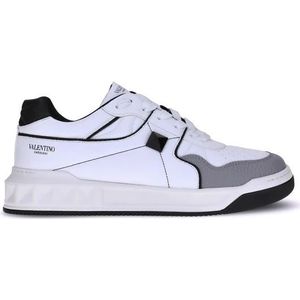 Valentino Garavani - One Stud Low-Top Sneakers - Wit - Leer