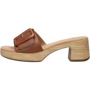 Gabor - Muiltjes - Camel - Suède - Klittenbandsluiting - Decoratieve Gesp