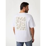 Oversized T-Shirt Logo