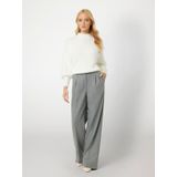 Trui - Pluizig Garen - Korte Col - Lange Mouwen - Relaxed Fit